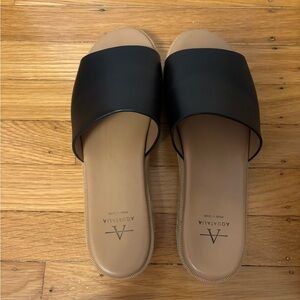 Gorgeous Aquatalia platform Slide Sandals - Size 9